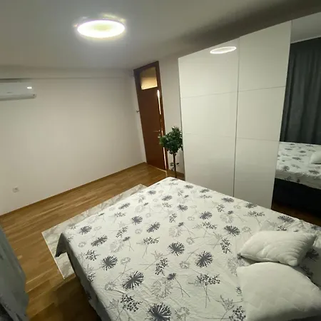 Elite Premium * Sarajevo
