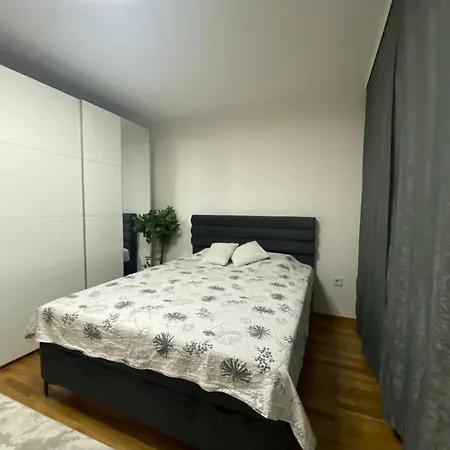 Elite Premium * Sarajevo